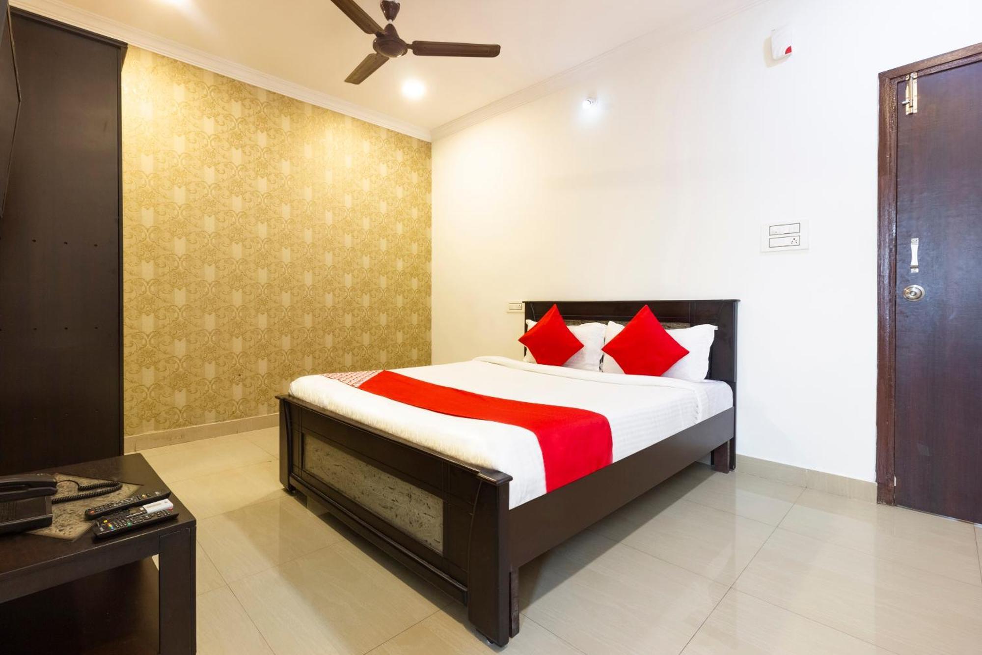 Hotel O Alpine Glow Heights Trimulgherry Ngoại thất bức ảnh